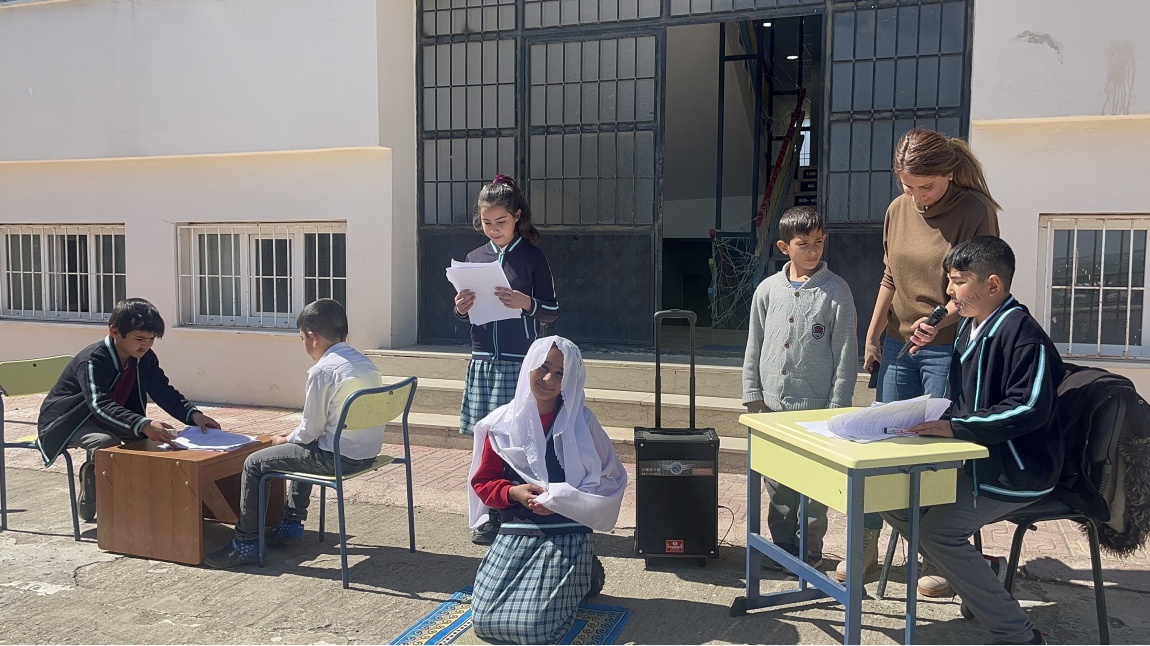 Okulumuzda 12 Mart İstiklal Marşı’nın kabulü ve Mehmet Akif ERSOY’u anma töreni düzenlendi.
